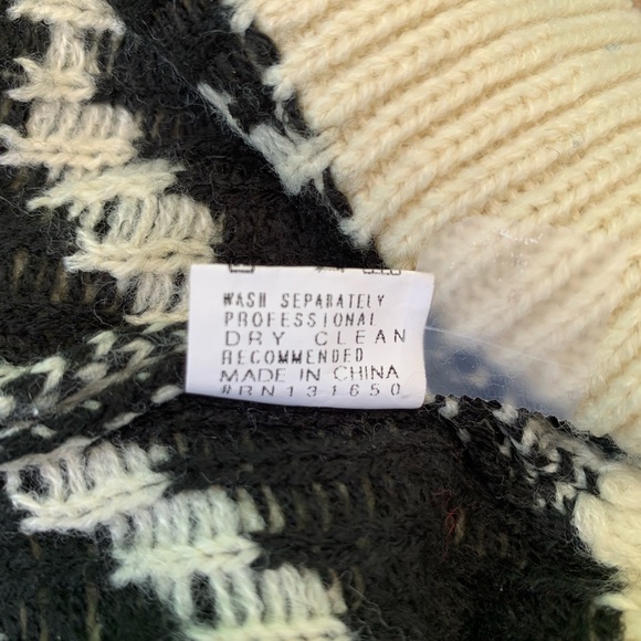 🖤‎ Black & Cream Houndstooth Knit Sweater – Size M (NEW) - Picture 8 of 8